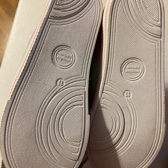 Girls Shoes - Picture 2 of 3